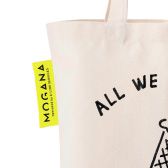 オリジナルタグを作成し、トートバッグに取り付けいたします！